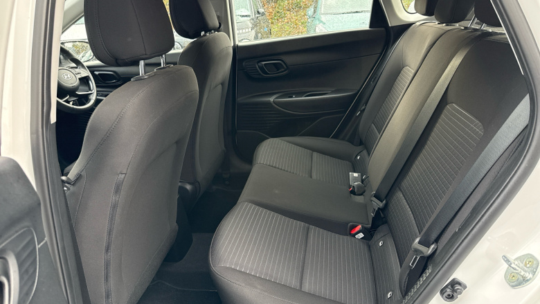 Hyundai i20 1.0T GDi 48V MHD SE Connect 5dr Petrol Hatchback